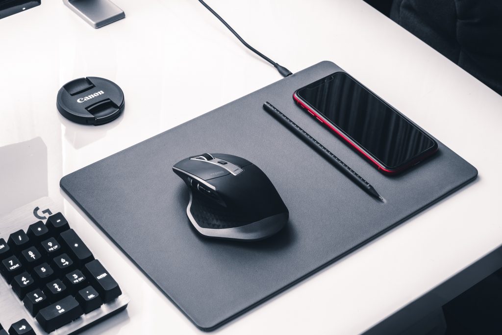 Trouver le tapis de souris gamer pc optimal : guide complet